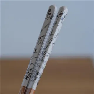 KIKI'S DELIVERY SERVICE - Brown Sketches - Lacquered Chopstick 21cm