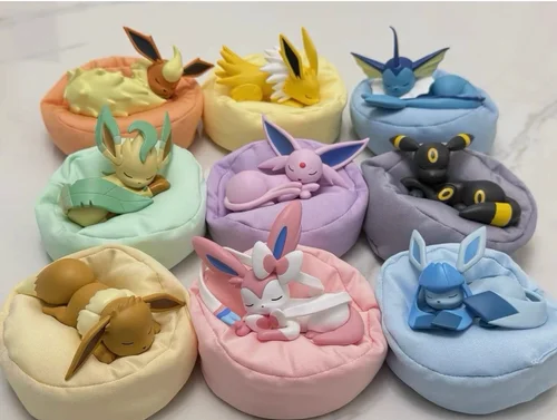 Pokémon Eevee & Evolutions Sleeping Pose Figure Series Blind Box - 1 Display (9 Unidades)
