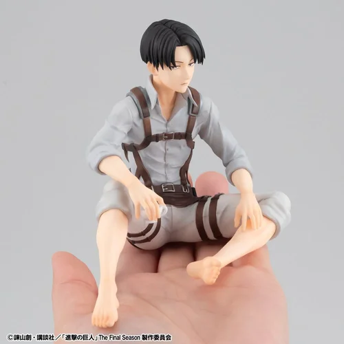 Attack on Titan G.E.M. Series PVC Figure Squad Captain Levi Palm Size 9 cm