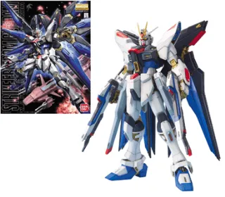 GUNDAM - Model Kit - Master Grade - Strike Freedom Gundam - 1/144