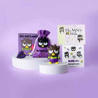 HELLO KITTY & Friends - Badtz-Maru mini figure with exclusive accessories - 6cm